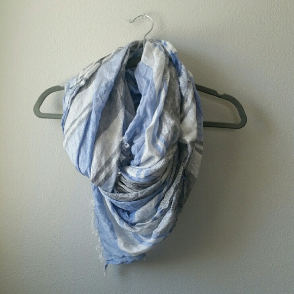 Vanity: Plaid scarf