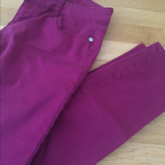 magenta skinnies. - Picture 3 of 3