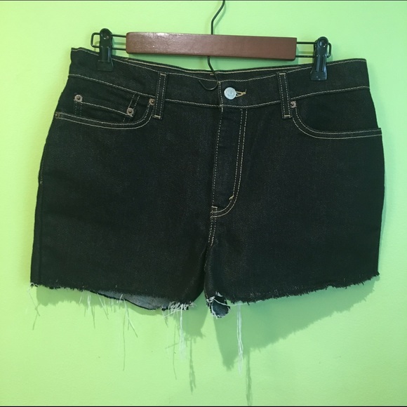 🔥 High-waisted Levi Shorts