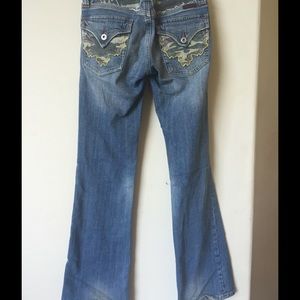 Miss me: bootcut jeans