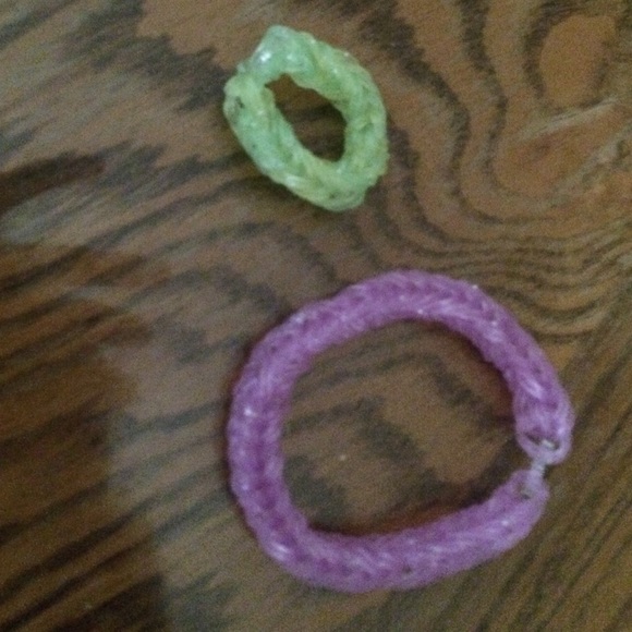 5 bracelets - Picture 3 of 4