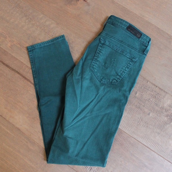 AG Adriano Goldschmied Stevie ankle jeans