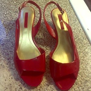 Red peep toe wedges