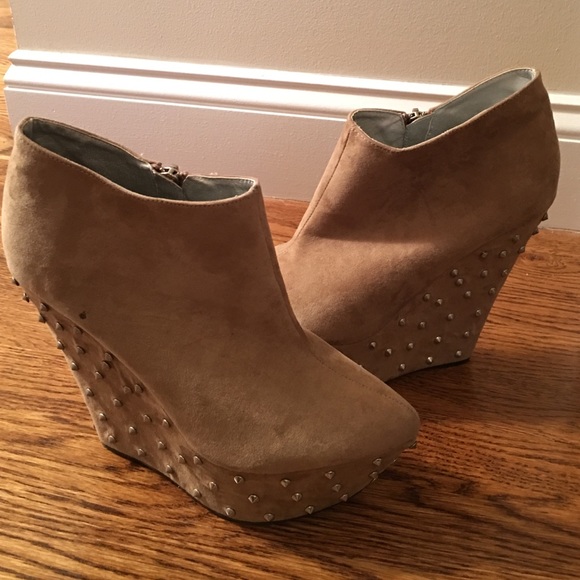 fRh Booties - Picture 2 of 3