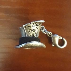 Disney Couture Alice in Wonderland Hat Charm