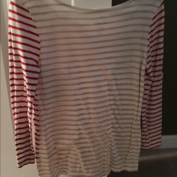 3/4 sleeve shirt - Picture 2 of 2
