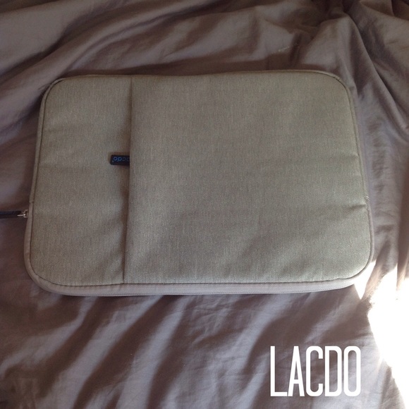 Gray 13" Waterproof Laptop Case - Never Used!