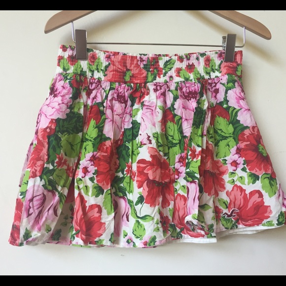 Hollister: skater skirt