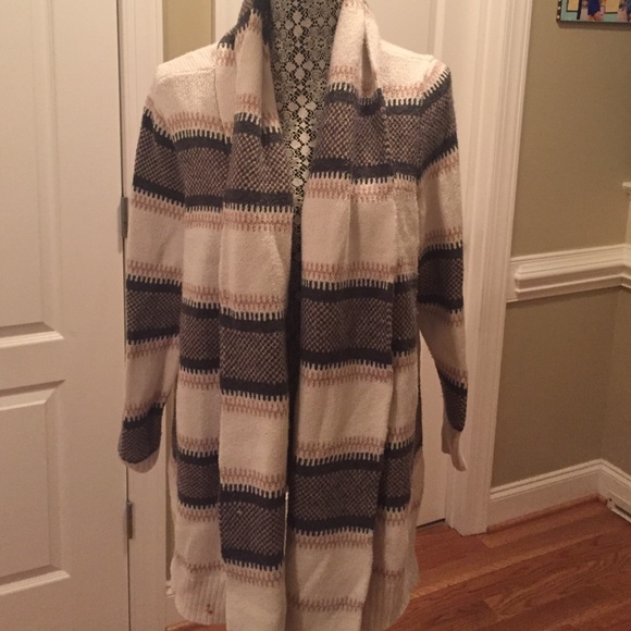 Old Navy Sweater