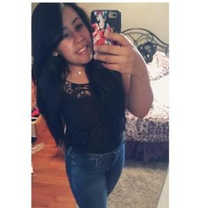 Meet your Posher, Aisha