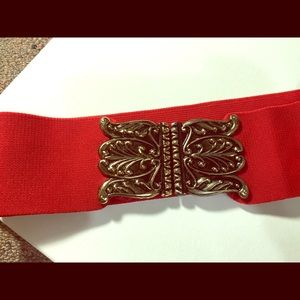 Wide, vintage red elastic belt