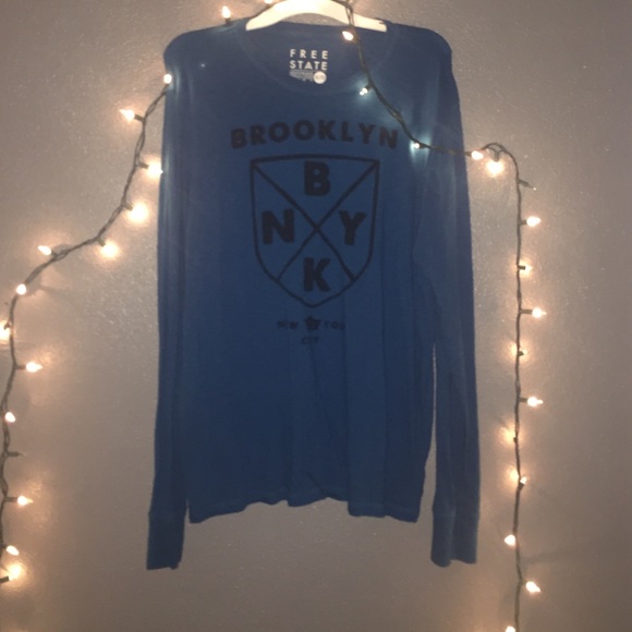 Aeropostale sweatshirt no holes good contion