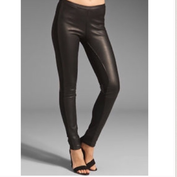 24 HR sale Trouve front faux leather legging med