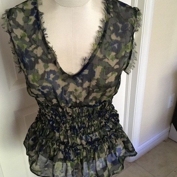 Camo top