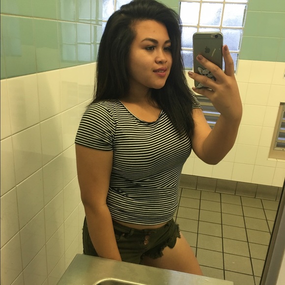 Meet your Posher, Cecille