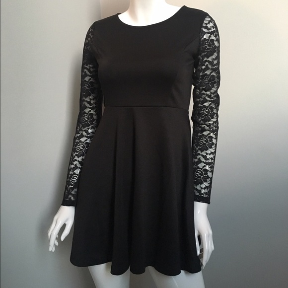 Black Lace Long Sleeve Dress