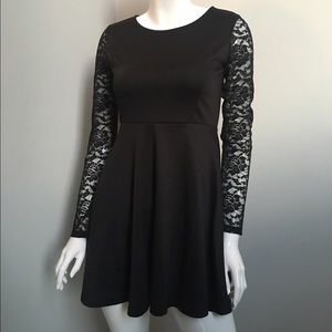 Black Lace Long Sleeve Dress