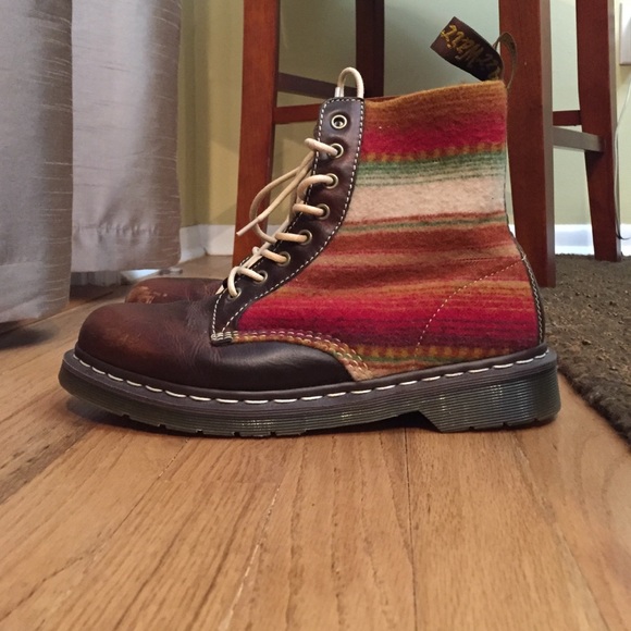 ❌❌sold Dr. Martens X Pendelton Brown Leather Boots