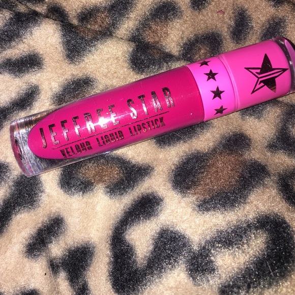 Jeffree Starr masochist liquid lipstick