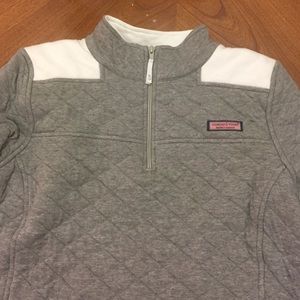 Vineyard Vines quilted shep shirt