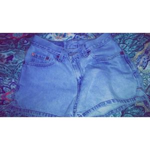 Levi vintage high waisted shorts