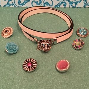 Interchangeable snaps plus white  leather bracelet