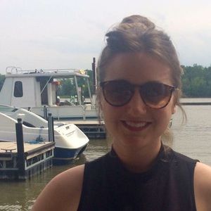 Meet your Posher, Amy