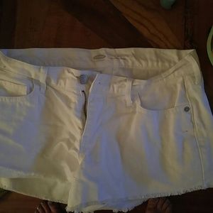 Old Navy white jean shorts, perfect condition