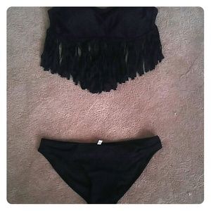 Last Chance: Black tassle bikini (top & bottom)