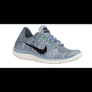 Brand new in box Nike free run 4.0