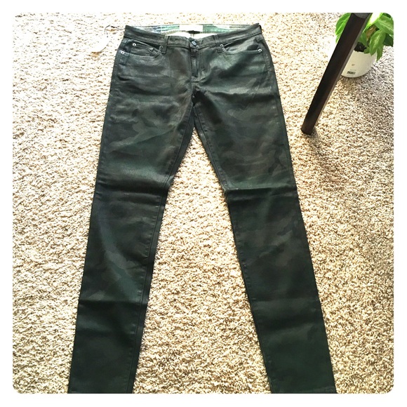 Elizabeth and James Textile