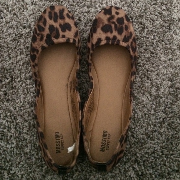 Animal print flats (leopard/cheetah)