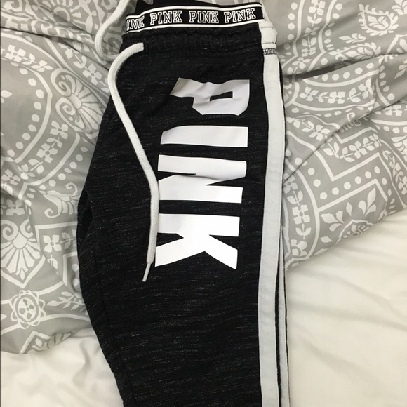 PINK Victoria's Secret Pants - Victoria's secret pink gym pants
