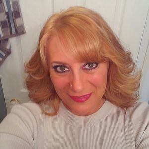 Meet your Posher, Mitzi