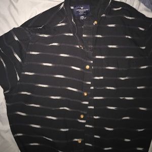 Button up american eagle shirt
