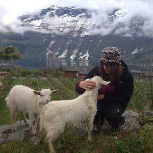 Meet your Posher, Sarah