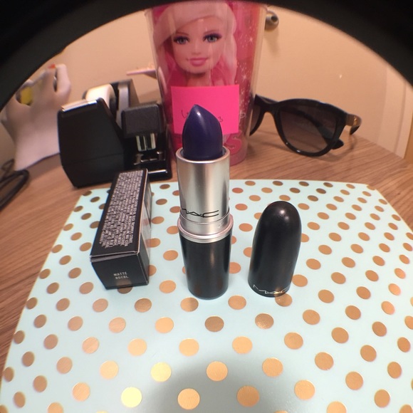 MAC Matte Royal Lipstick