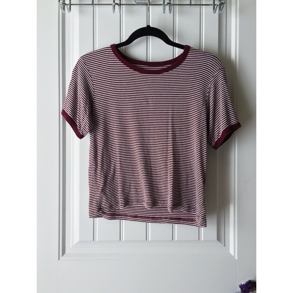 🍒Brandy Melville Ringer T-Shirt🍒