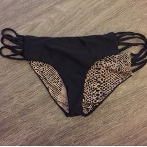 Storm La Riviera Bottoms