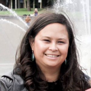 Meet your Posher, Ligaya