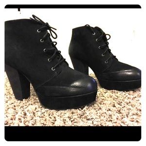 Steve Madden ankle boots