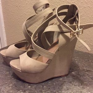 Steve Madden wedge