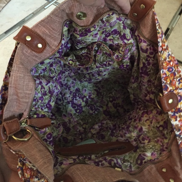Large Anthropologie shoulder bag - Picture 3 of 3
