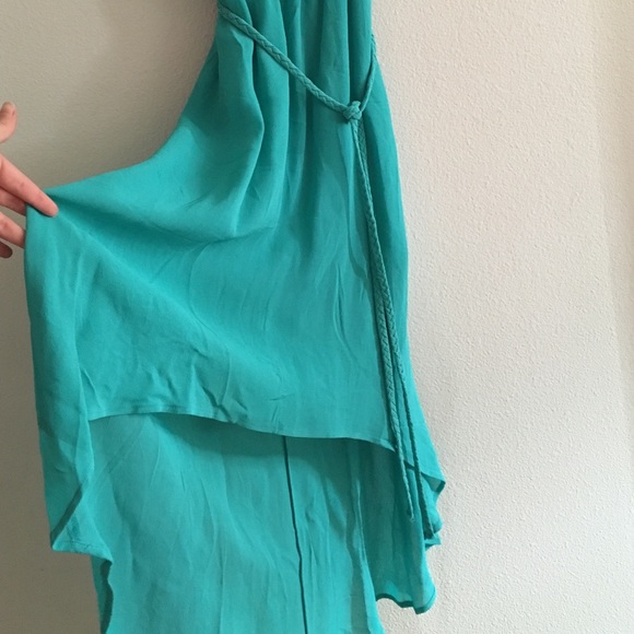High low dress- gently used! - Picture 2 of 3