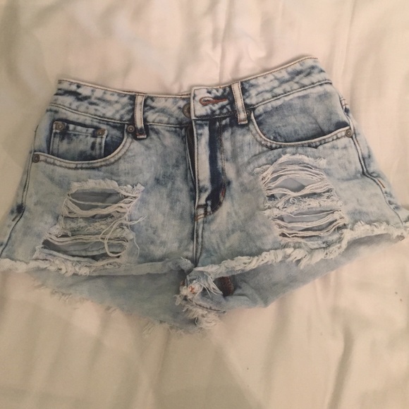 Light wash shorts