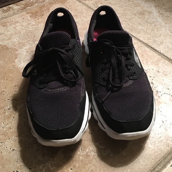SKETCHERS