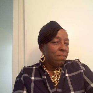 Meet your Posher, Joyce