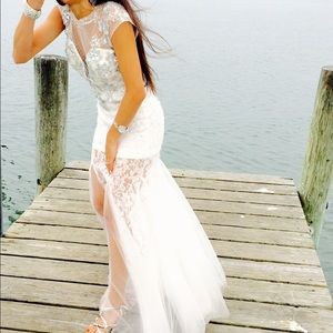 SOLD ❤️ Beautiful dress 75% SALE!!!