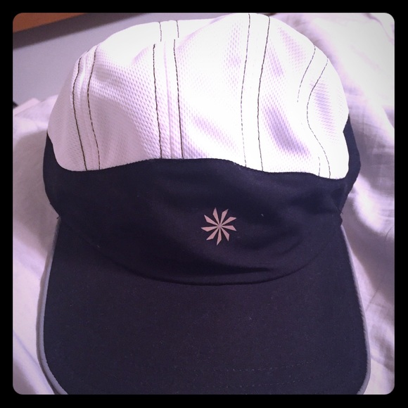NWT Athleta Cap
