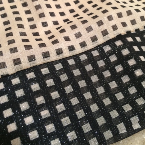New York & Company blouse - Picture 3 of 4